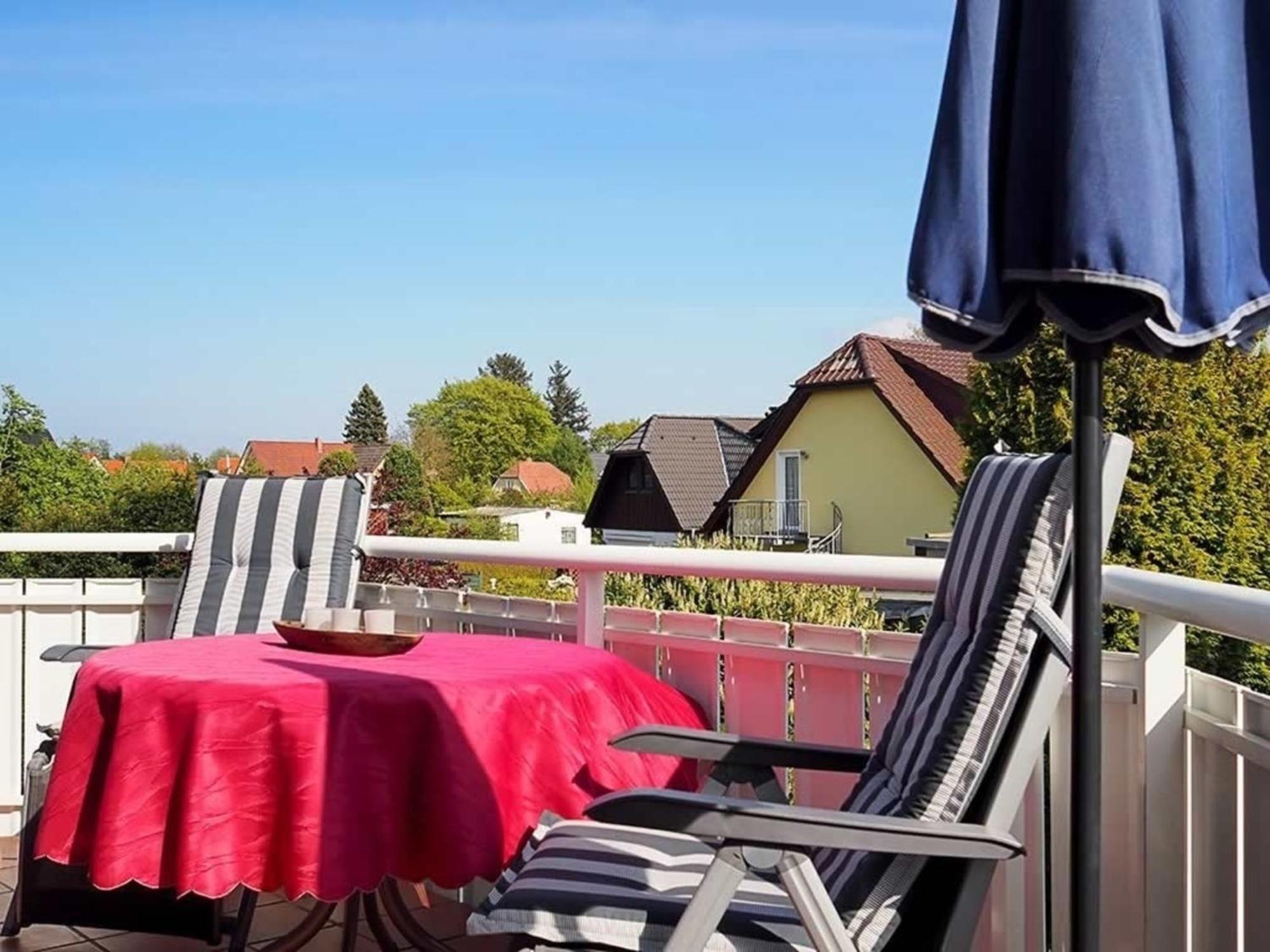 Ferienhaus Weinhardt - Whg 2 Ostseeheilbad Ostseeheilbad Zingst Exterior foto